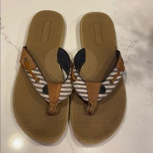 Women’s size 9 Sperry Flipflops
